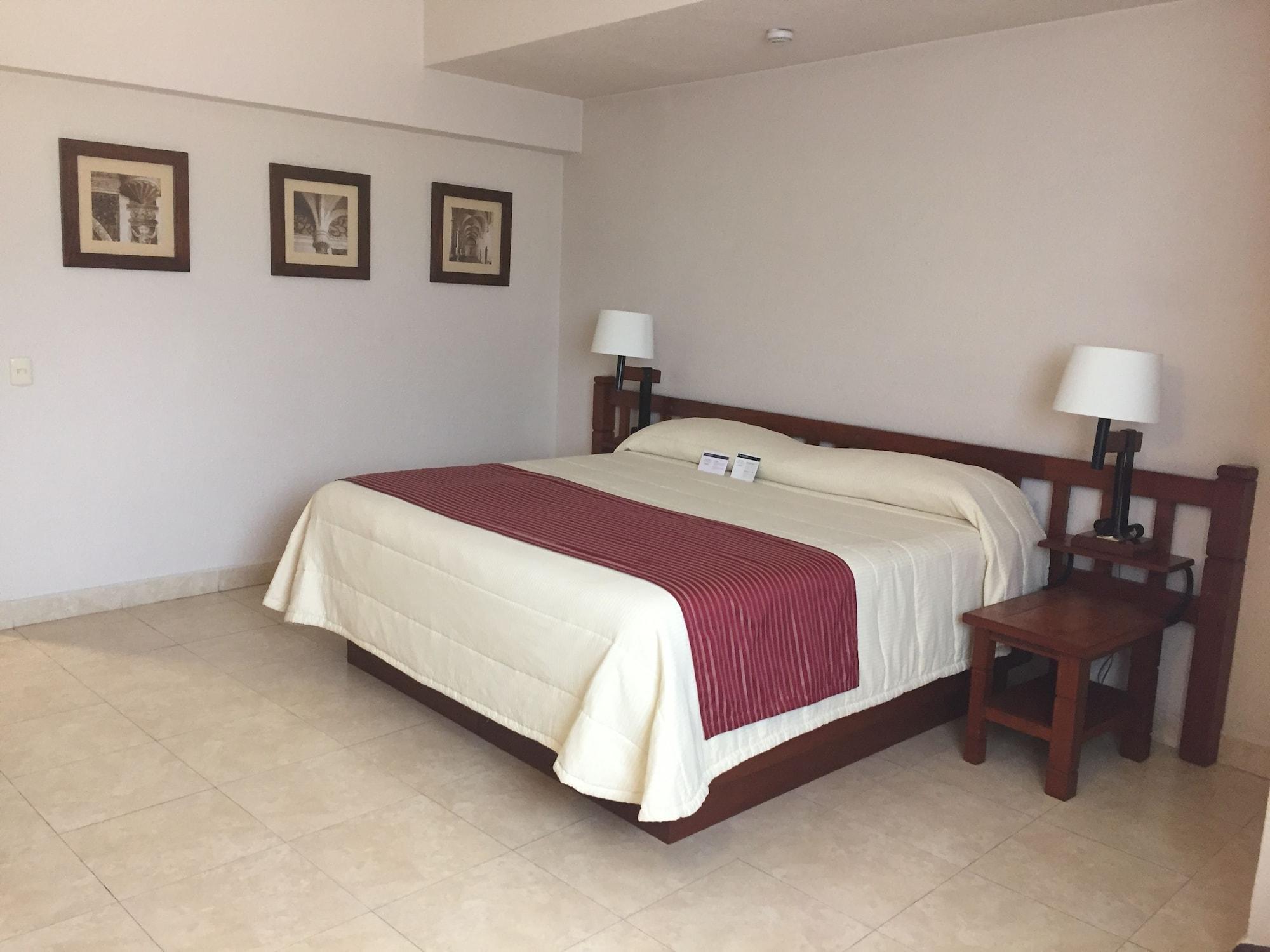 Hotel Fortin Plaza Oaxaca Экстерьер фото