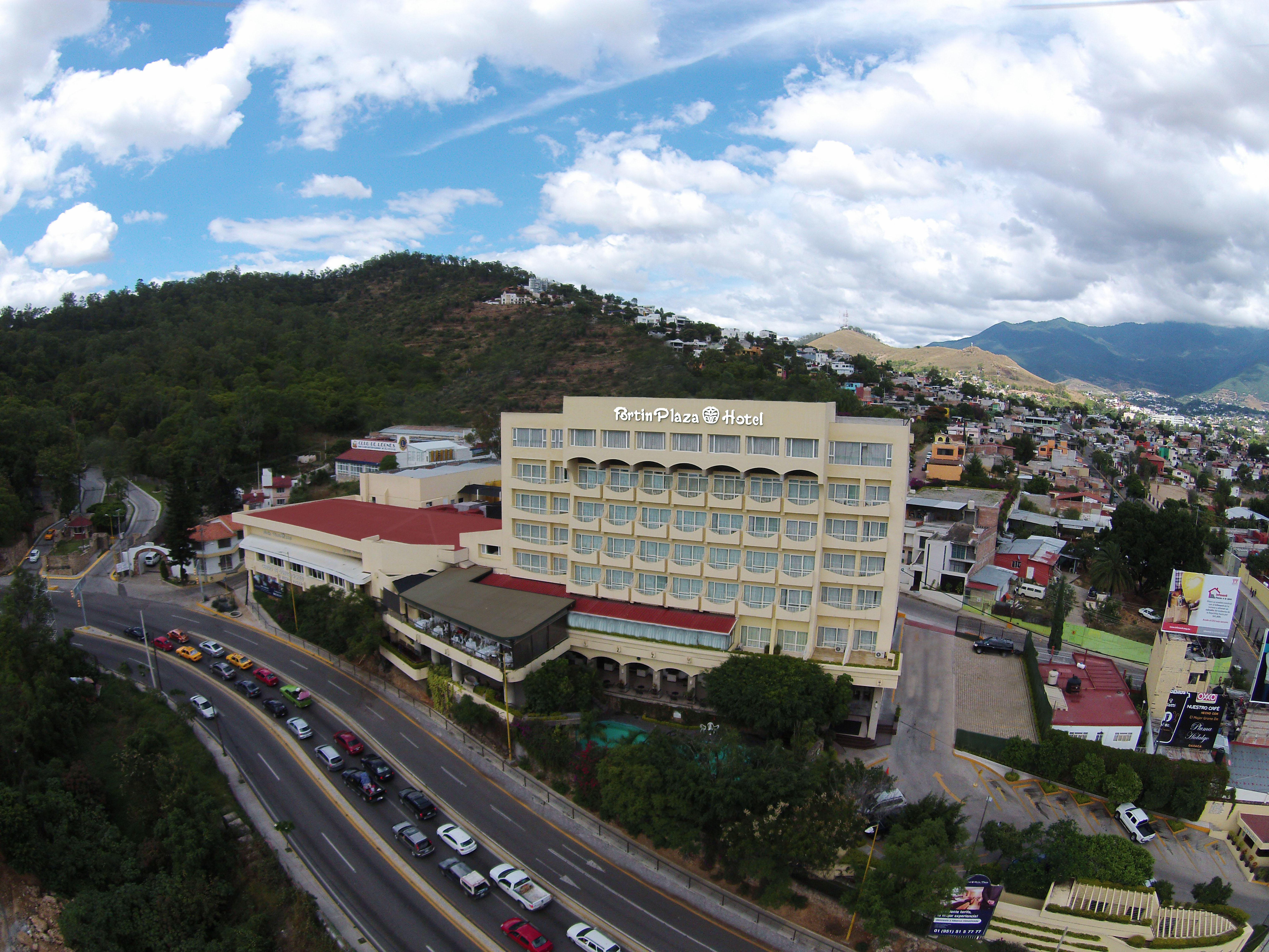 Hotel Fortin Plaza Oaxaca Экстерьер фото