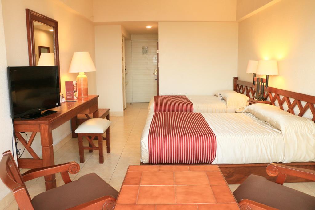 Hotel Fortin Plaza Oaxaca Экстерьер фото