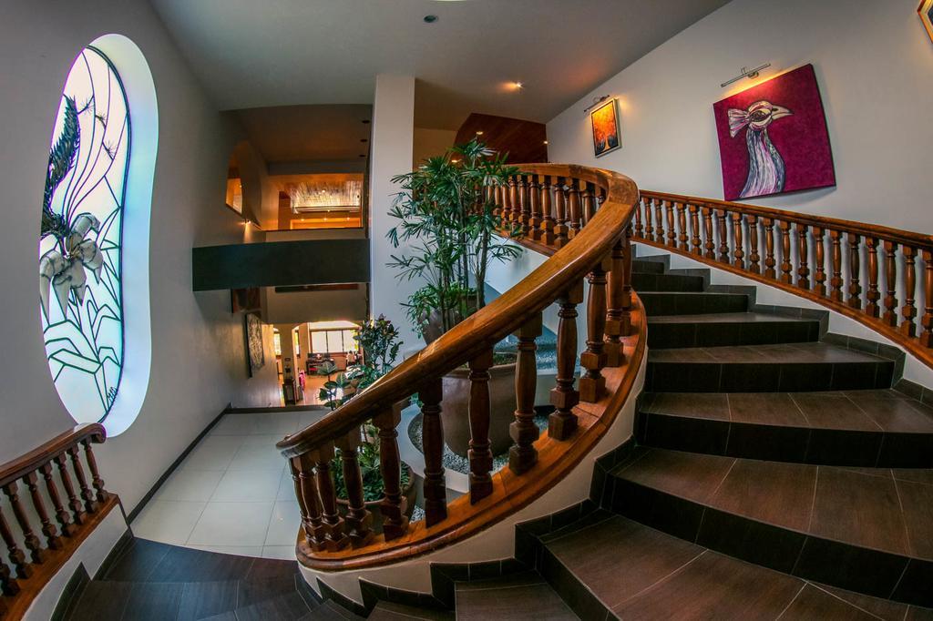 Hotel Fortin Plaza Oaxaca Экстерьер фото