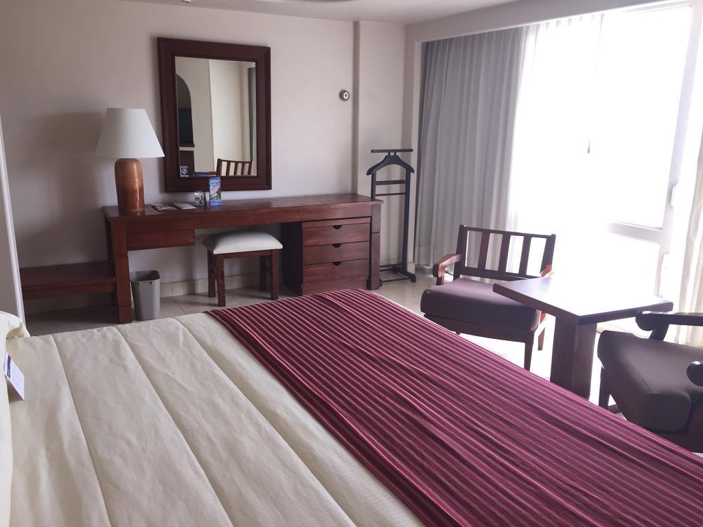 Hotel Fortin Plaza Oaxaca Экстерьер фото