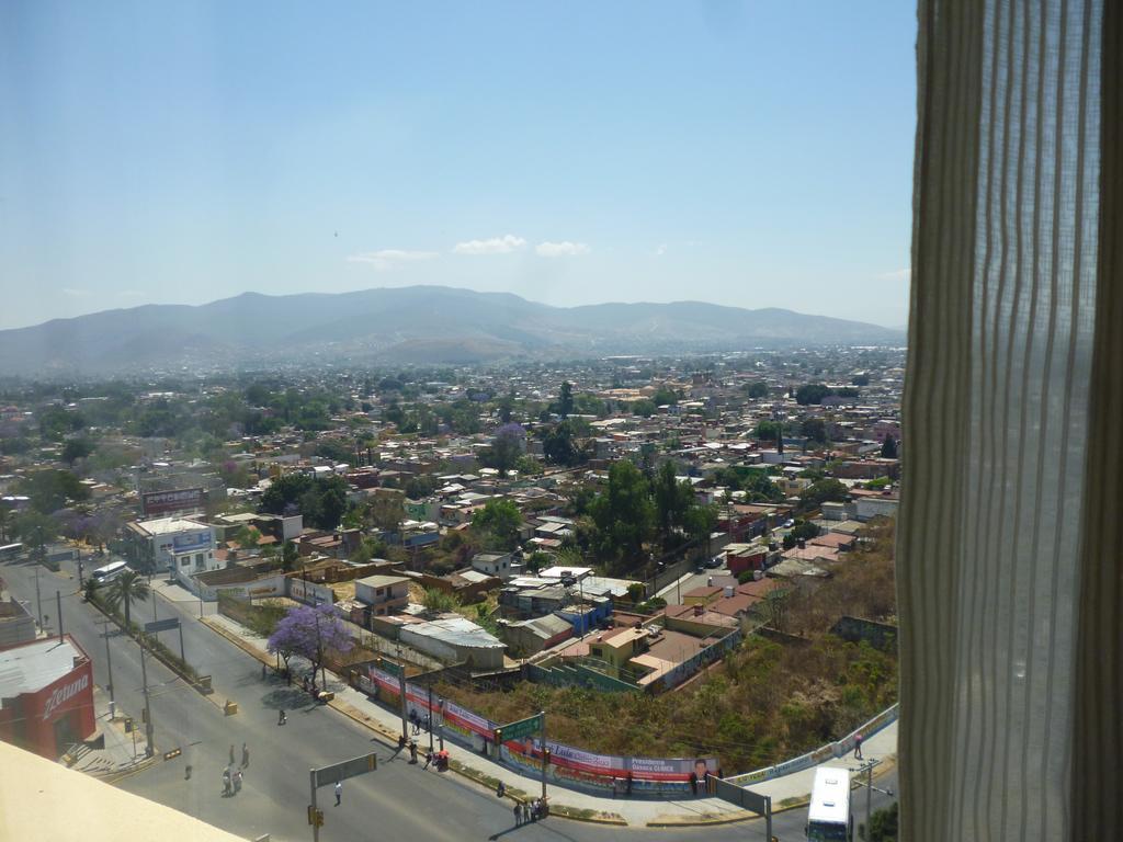 Hotel Fortin Plaza Oaxaca Экстерьер фото
